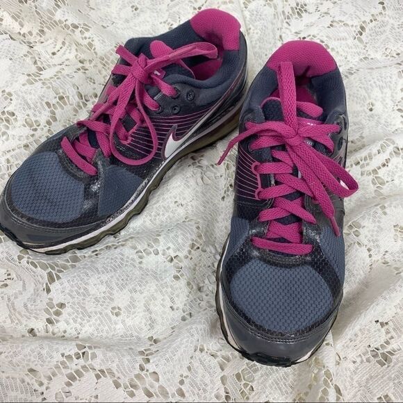 Nike Airmax 2010 Running Shoes - Picture 1 of 7